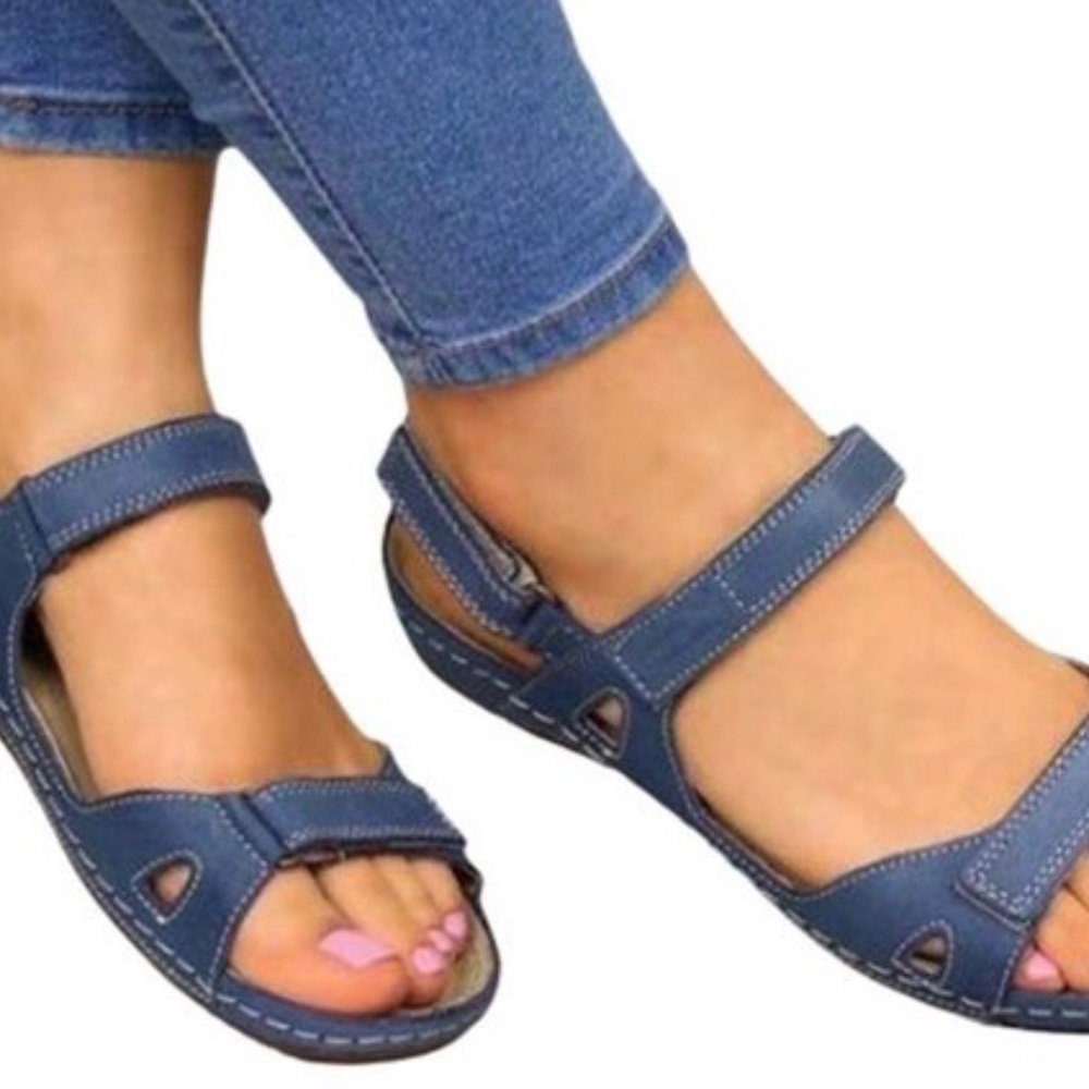 Blue Sandals, Size 9 NWOT